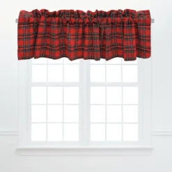 C&F Home Arlington Plaid Red Valance Collection -C&F Home GUEST 144815aa 61e5 4b59 8081 5d24ba86e78e