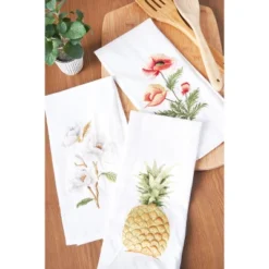 C&F Home Poppy Towel -C&F Home GUEST 230b03b3 e6af 48ef 9df5 48a0568a71f8