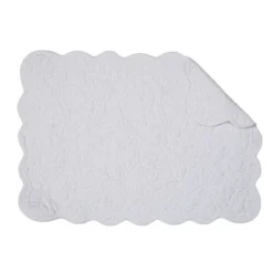 C&F Home Christiana White Reversible Machine Washable Scallop Quilt Placemats Set Of 6