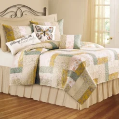 C&F Home 20" X 26" Audrey Cotton Standard Sham - Machine Washable -C&F Home GUEST baccc992 f98e 4620 be45 4941f0662229