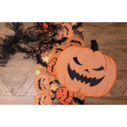 C&F Home Jack O' Lantern Set Of 6 Round Halloween Placemats 17" 7 C&F Home Jack O' Lantern Set Of 6 Round Halloween Placemats 17" -C&F Home GUEST c7f4cb1c b536 404a aee2 e0002dee68bd