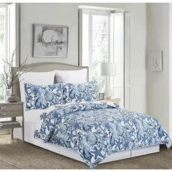 C&F Home Blue Coast Shells Standard Sham -C&F Home GUEST e86d56bc bc2b 403a 9930 e473c2c7456f
